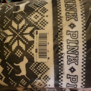 Victoria's Secret PINK Black and White Blanket